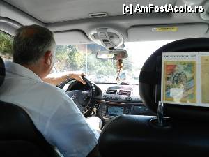 [P11] Taximetristul de care va povesteam. Nu stia engleza... Cu taxiul faceti aproximativ 10 minute pana-n orasul vechi. Distanta e de vreo 2-3 km.  » foto by TraianS
 - 
<span class="allrVoted glyphicon glyphicon-heart hidden" id="av359083"></span>
<a class="m-l-10 hidden" id="sv359083" onclick="voting_Foto_DelVot(,359083,3304)" role="button">șterge vot <span class="glyphicon glyphicon-remove"></span></a>
<a id="v9359083" class=" c-red"  onclick="voting_Foto_SetVot(359083)" role="button"><span class="glyphicon glyphicon-heart-empty"></span> <b>LIKE</b> = Votează poza</a> <img class="hidden"  id="f359083W9" src="/imagini/loader.gif" border="0" /><span class="AjErrMes hidden" id="e359083ErM"></span>