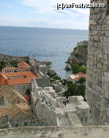 [P10] Dubrovnik zidurile cetatii » foto by Delight
 - 
<span class="allrVoted glyphicon glyphicon-heart hidden" id="av43423"></span>
<a class="m-l-10 hidden" id="sv43423" onclick="voting_Foto_DelVot(,43423,3304)" role="button">șterge vot <span class="glyphicon glyphicon-remove"></span></a>
<a id="v943423" class=" c-red"  onclick="voting_Foto_SetVot(43423)" role="button"><span class="glyphicon glyphicon-heart-empty"></span> <b>LIKE</b> = Votează poza</a> <img class="hidden"  id="f43423W9" src="/imagini/loader.gif" border="0" /><span class="AjErrMes hidden" id="e43423ErM"></span>