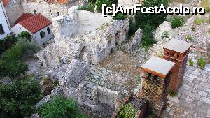[P45] Zidurile cetăţii; ruine vechi » foto by crismis
 - 
<span class="allrVoted glyphicon glyphicon-heart hidden" id="av698000"></span>
<a class="m-l-10 hidden" id="sv698000" onclick="voting_Foto_DelVot(,698000,3304)" role="button">șterge vot <span class="glyphicon glyphicon-remove"></span></a>
<a id="v9698000" class=" c-red"  onclick="voting_Foto_SetVot(698000)" role="button"><span class="glyphicon glyphicon-heart-empty"></span> <b>LIKE</b> = Votează poza</a> <img class="hidden"  id="f698000W9" src="/imagini/loader.gif" border="0" /><span class="AjErrMes hidden" id="e698000ErM"></span>