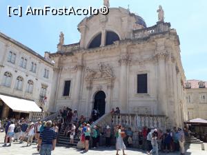 [P17] În Piața Luza, Biserica Sf Blaise, protectorul orașului Dubrovnik.  » foto by Aurici
 - 
<span class="allrVoted glyphicon glyphicon-heart hidden" id="av1014642"></span>
<a class="m-l-10 hidden" id="sv1014642" onclick="voting_Foto_DelVot(,1014642,3304)" role="button">șterge vot <span class="glyphicon glyphicon-remove"></span></a>
<a id="v91014642" class=" c-red"  onclick="voting_Foto_SetVot(1014642)" role="button"><span class="glyphicon glyphicon-heart-empty"></span> <b>LIKE</b> = Votează poza</a> <img class="hidden"  id="f1014642W9" src="/imagini/loader.gif" border="0" /><span class="AjErrMes hidden" id="e1014642ErM"></span>