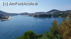 [P02] Și cu mult mai spectaculos când am fost mai aproape. Golful Dubrovnik.  » foto by Aurici
 - 
<span class="allrVoted glyphicon glyphicon-heart hidden" id="av1014587"></span>
<a class="m-l-10 hidden" id="sv1014587" onclick="voting_Foto_DelVot(,1014587,3304)" role="button">șterge vot <span class="glyphicon glyphicon-remove"></span></a>
<a id="v91014587" class=" c-red"  onclick="voting_Foto_SetVot(1014587)" role="button"><span class="glyphicon glyphicon-heart-empty"></span> <b>LIKE</b> = Votează poza</a> <img class="hidden"  id="f1014587W9" src="/imagini/loader.gif" border="0" /><span class="AjErrMes hidden" id="e1014587ErM"></span>