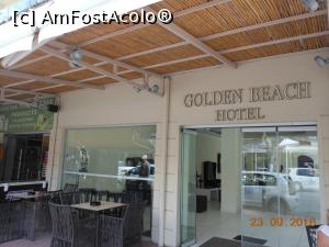 [P01] Golden Beach Hotel - Intrarea principală din Str. El. Venizelou 191.  » foto by iulianic
 - 
<span class="allrVoted glyphicon glyphicon-heart hidden" id="av797654"></span>
<a class="m-l-10 hidden" id="sv797654" onclick="voting_Foto_DelVot(,797654,3311)" role="button">șterge vot <span class="glyphicon glyphicon-remove"></span></a>
<a id="v9797654" class=" c-red"  onclick="voting_Foto_SetVot(797654)" role="button"><span class="glyphicon glyphicon-heart-empty"></span> <b>LIKE</b> = Votează poza</a> <img class="hidden"  id="f797654W9" src="/imagini/loader.gif" border="0" /><span class="AjErrMes hidden" id="e797654ErM"></span>