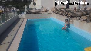 [P09] Piscina hotelului » foto by Cipolino
 - 
<span class="allrVoted glyphicon glyphicon-heart hidden" id="av531720"></span>
<a class="m-l-10 hidden" id="sv531720" onclick="voting_Foto_DelVot(,531720,3311)" role="button">șterge vot <span class="glyphicon glyphicon-remove"></span></a>
<a id="v9531720" class=" c-red"  onclick="voting_Foto_SetVot(531720)" role="button"><span class="glyphicon glyphicon-heart-empty"></span> <b>LIKE</b> = Votează poza</a> <img class="hidden"  id="f531720W9" src="/imagini/loader.gif" border="0" /><span class="AjErrMes hidden" id="e531720ErM"></span>