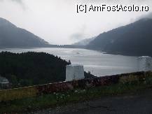 [P13] Lacul Bicaz - barajul » foto by danoradea
 - 
<span class="allrVoted glyphicon glyphicon-heart hidden" id="av34359"></span>
<a class="m-l-10 hidden" id="sv34359" onclick="voting_Foto_DelVot(,34359,3314)" role="button">șterge vot <span class="glyphicon glyphicon-remove"></span></a>
<a id="v934359" class=" c-red"  onclick="voting_Foto_SetVot(34359)" role="button"><span class="glyphicon glyphicon-heart-empty"></span> <b>LIKE</b> = Votează poza</a> <img class="hidden"  id="f34359W9" src="/imagini/loader.gif" border="0" /><span class="AjErrMes hidden" id="e34359ErM"></span>