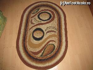 [P08] Casa Noastra Sinaia- covorasul decorativ din camera- pe jos podele laminate vechi » foto by luciaoradea
 - 
<span class="allrVoted glyphicon glyphicon-heart hidden" id="av618925"></span>
<a class="m-l-10 hidden" id="sv618925" onclick="voting_Foto_DelVot(,618925,3317)" role="button">șterge vot <span class="glyphicon glyphicon-remove"></span></a>
<a id="v9618925" class=" c-red"  onclick="voting_Foto_SetVot(618925)" role="button"><span class="glyphicon glyphicon-heart-empty"></span> <b>LIKE</b> = Votează poza</a> <img class="hidden"  id="f618925W9" src="/imagini/loader.gif" border="0" /><span class="AjErrMes hidden" id="e618925ErM"></span>