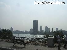 [P15] Nilul taie Cairo in doua » foto by pepsi70ro
 - 
<span class="allrVoted glyphicon glyphicon-heart hidden" id="av18442"></span>
<a class="m-l-10 hidden" id="sv18442" onclick="voting_Foto_DelVot(,18442,3319)" role="button">șterge vot <span class="glyphicon glyphicon-remove"></span></a>
<a id="v918442" class=" c-red"  onclick="voting_Foto_SetVot(18442)" role="button"><span class="glyphicon glyphicon-heart-empty"></span> <b>LIKE</b> = Votează poza</a> <img class="hidden"  id="f18442W9" src="/imagini/loader.gif" border="0" /><span class="AjErrMes hidden" id="e18442ErM"></span>