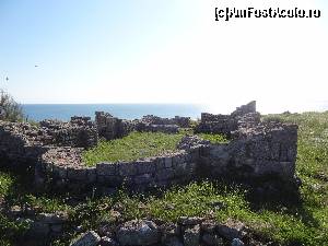 [P04] Fragmente din lăcaşul de cult al zonei » foto by Marian Preda
 - 
<span class="allrVoted glyphicon glyphicon-heart hidden" id="av686378"></span>
<a class="m-l-10 hidden" id="sv686378" onclick="voting_Foto_DelVot(,686378,3328)" role="button">șterge vot <span class="glyphicon glyphicon-remove"></span></a>
<a id="v9686378" class=" c-red"  onclick="voting_Foto_SetVot(686378)" role="button"><span class="glyphicon glyphicon-heart-empty"></span> <b>LIKE</b> = Votează poza</a> <img class="hidden"  id="f686378W9" src="/imagini/loader.gif" border="0" /><span class="AjErrMes hidden" id="e686378ErM"></span>