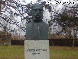 [P18] Andrei Muresan 1816-1865 » foto by DanielG&Family
 - 
<span class="allrVoted glyphicon glyphicon-heart hidden" id="av700392"></span>
<a class="m-l-10 hidden" id="sv700392" onclick="voting_Foto_DelVot(,700392,3340)" role="button">șterge vot <span class="glyphicon glyphicon-remove"></span></a>
<a id="v9700392" class=" c-red"  onclick="voting_Foto_SetVot(700392)" role="button"><span class="glyphicon glyphicon-heart-empty"></span> <b>LIKE</b> = Votează poza</a> <img class="hidden"  id="f700392W9" src="/imagini/loader.gif" border="0" /><span class="AjErrMes hidden" id="e700392ErM"></span>