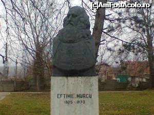 [P23] Eftimie Murgu 1805-1870 » foto by DanielG&Family
 - 
<span class="allrVoted glyphicon glyphicon-heart hidden" id="av700397"></span>
<a class="m-l-10 hidden" id="sv700397" onclick="voting_Foto_DelVot(,700397,3340)" role="button">șterge vot <span class="glyphicon glyphicon-remove"></span></a>
<a id="v9700397" class=" c-red"  onclick="voting_Foto_SetVot(700397)" role="button"><span class="glyphicon glyphicon-heart-empty"></span> <b>LIKE</b> = Votează poza</a> <img class="hidden"  id="f700397W9" src="/imagini/loader.gif" border="0" /><span class="AjErrMes hidden" id="e700397ErM"></span>