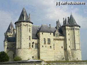 [P11] Valea Loarei - Saumur - celebru prin spectacolele de călărie oferite vizitatorilor.  » foto by doina_c24
 - 
<span class="allrVoted glyphicon glyphicon-heart hidden" id="av405167"></span>
<a class="m-l-10 hidden" id="sv405167" onclick="voting_Foto_DelVot(,405167,3364)" role="button">șterge vot <span class="glyphicon glyphicon-remove"></span></a>
<a id="v9405167" class=" c-red"  onclick="voting_Foto_SetVot(405167)" role="button"><span class="glyphicon glyphicon-heart-empty"></span> <b>LIKE</b> = Votează poza</a> <img class="hidden"  id="f405167W9" src="/imagini/loader.gif" border="0" /><span class="AjErrMes hidden" id="e405167ErM"></span>