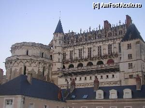 [P05] Valea Loarei - Amboise - castel regal ce domină Loara.  » foto by doina_c24
 - 
<span class="allrVoted glyphicon glyphicon-heart hidden" id="av405160"></span>
<a class="m-l-10 hidden" id="sv405160" onclick="voting_Foto_DelVot(,405160,3364)" role="button">șterge vot <span class="glyphicon glyphicon-remove"></span></a>
<a id="v9405160" class=" c-red"  onclick="voting_Foto_SetVot(405160)" role="button"><span class="glyphicon glyphicon-heart-empty"></span> <b>LIKE</b> = Votează poza</a> <img class="hidden"  id="f405160W9" src="/imagini/loader.gif" border="0" /><span class="AjErrMes hidden" id="e405160ErM"></span>
