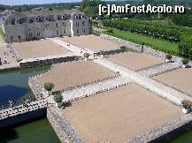 [P59] Castelul Villandry - alei și canale cu apă.  » foto by doina_c24
 - 
<span class="allrVoted glyphicon glyphicon-heart hidden" id="av419803"></span>
<a class="m-l-10 hidden" id="sv419803" onclick="voting_Foto_DelVot(,419803,3364)" role="button">șterge vot <span class="glyphicon glyphicon-remove"></span></a>
<a id="v9419803" class=" c-red"  onclick="voting_Foto_SetVot(419803)" role="button"><span class="glyphicon glyphicon-heart-empty"></span> <b>LIKE</b> = Votează poza</a> <img class="hidden"  id="f419803W9" src="/imagini/loader.gif" border="0" /><span class="AjErrMes hidden" id="e419803ErM"></span>