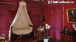 [P07] Dormitorul printului Jerome.  » foto by ania
 - 
<span class="allrVoted glyphicon glyphicon-heart hidden" id="av687392"></span>
<a class="m-l-10 hidden" id="sv687392" onclick="voting_Foto_DelVot(,687392,3364)" role="button">șterge vot <span class="glyphicon glyphicon-remove"></span></a>
<a id="v9687392" class=" c-red"  onclick="voting_Foto_SetVot(687392)" role="button"><span class="glyphicon glyphicon-heart-empty"></span> <b>LIKE</b> = Votează poza</a> <img class="hidden"  id="f687392W9" src="/imagini/loader.gif" border="0" /><span class="AjErrMes hidden" id="e687392ErM"></span>