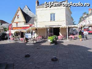 [P03] O zona cu mici restaurante in Azay-le-Rideau.  » foto by ania
 - 
<span class="allrVoted glyphicon glyphicon-heart hidden" id="av693885"></span>
<a class="m-l-10 hidden" id="sv693885" onclick="voting_Foto_DelVot(,693885,3364)" role="button">șterge vot <span class="glyphicon glyphicon-remove"></span></a>
<a id="v9693885" class=" c-red"  onclick="voting_Foto_SetVot(693885)" role="button"><span class="glyphicon glyphicon-heart-empty"></span> <b>LIKE</b> = Votează poza</a> <img class="hidden"  id="f693885W9" src="/imagini/loader.gif" border="0" /><span class="AjErrMes hidden" id="e693885ErM"></span>