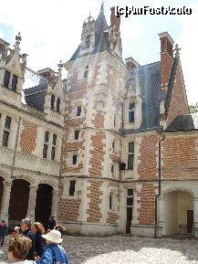 [P12] Franta - Valea Loirei - Chateau Blois, aripa  Ludovic al XII-lea » foto by Diaura*
 - 
<span class="allrVoted glyphicon glyphicon-heart hidden" id="av208947"></span>
<a class="m-l-10 hidden" id="sv208947" onclick="voting_Foto_DelVot(,208947,3364)" role="button">șterge vot <span class="glyphicon glyphicon-remove"></span></a>
<a id="v9208947" class=" c-red"  onclick="voting_Foto_SetVot(208947)" role="button"><span class="glyphicon glyphicon-heart-empty"></span> <b>LIKE</b> = Votează poza</a> <img class="hidden"  id="f208947W9" src="/imagini/loader.gif" border="0" /><span class="AjErrMes hidden" id="e208947ErM"></span>