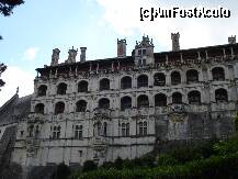 [P02] Franta - Valea Loirei - Chateau Blois - masiv si impunator » foto by Diaura*
 - 
<span class="allrVoted glyphicon glyphicon-heart hidden" id="av208909"></span>
<a class="m-l-10 hidden" id="sv208909" onclick="voting_Foto_DelVot(,208909,3364)" role="button">șterge vot <span class="glyphicon glyphicon-remove"></span></a>
<a id="v9208909" class=" c-red"  onclick="voting_Foto_SetVot(208909)" role="button"><span class="glyphicon glyphicon-heart-empty"></span> <b>LIKE</b> = Votează poza</a> <img class="hidden"  id="f208909W9" src="/imagini/loader.gif" border="0" /><span class="AjErrMes hidden" id="e208909ErM"></span>