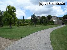 [P19] Franta - Valea Loirei - Castelul Amboise - o parte din gradina » foto by Diaura*
 - 
<span class="allrVoted glyphicon glyphicon-heart hidden" id="av209939"></span>
<a class="m-l-10 hidden" id="sv209939" onclick="voting_Foto_DelVot(,209939,3364)" role="button">șterge vot <span class="glyphicon glyphicon-remove"></span></a>
<a id="v9209939" class=" c-red"  onclick="voting_Foto_SetVot(209939)" role="button"><span class="glyphicon glyphicon-heart-empty"></span> <b>LIKE</b> = Votează poza</a> <img class="hidden"  id="f209939W9" src="/imagini/loader.gif" border="0" /><span class="AjErrMes hidden" id="e209939ErM"></span>