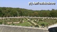 [P16] gradina castelului Chenonceaux » foto by ghecamelia
 - 
<span class="allrVoted glyphicon glyphicon-heart hidden" id="av23006"></span>
<a class="m-l-10 hidden" id="sv23006" onclick="voting_Foto_DelVot(,23006,3364)" role="button">șterge vot <span class="glyphicon glyphicon-remove"></span></a>
<a id="v923006" class=" c-red"  onclick="voting_Foto_SetVot(23006)" role="button"><span class="glyphicon glyphicon-heart-empty"></span> <b>LIKE</b> = Votează poza</a> <img class="hidden"  id="f23006W9" src="/imagini/loader.gif" border="0" /><span class="AjErrMes hidden" id="e23006ErM"></span>