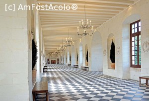 [P05] Castelul Chenonceau, interiorul galeriei ”exterioare” » foto by Dan-Ioan
 - 
<span class="allrVoted glyphicon glyphicon-heart hidden" id="av705649"></span>
<a class="m-l-10 hidden" id="sv705649" onclick="voting_Foto_DelVot(,705649,3364)" role="button">șterge vot <span class="glyphicon glyphicon-remove"></span></a>
<a id="v9705649" class=" c-red"  onclick="voting_Foto_SetVot(705649)" role="button"><span class="glyphicon glyphicon-heart-empty"></span> <b>LIKE</b> = Votează poza</a> <img class="hidden"  id="f705649W9" src="/imagini/loader.gif" border="0" /><span class="AjErrMes hidden" id="e705649ErM"></span>