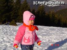 [P03] junioara mea era incantata de zapada... » foto by ionut73
 - 
<span class="allrVoted glyphicon glyphicon-heart hidden" id="av60623"></span>
<a class="m-l-10 hidden" id="sv60623" onclick="voting_Foto_DelVot(,60623,3376)" role="button">șterge vot <span class="glyphicon glyphicon-remove"></span></a>
<a id="v960623" class=" c-red"  onclick="voting_Foto_SetVot(60623)" role="button"><span class="glyphicon glyphicon-heart-empty"></span> <b>LIKE</b> = Votează poza</a> <img class="hidden"  id="f60623W9" src="/imagini/loader.gif" border="0" /><span class="AjErrMes hidden" id="e60623ErM"></span>