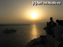 [P07] Apus in Oia » foto by Ela Elvira
 - 
<span class="allrVoted glyphicon glyphicon-heart hidden" id="av414763"></span>
<a class="m-l-10 hidden" id="sv414763" onclick="voting_Foto_DelVot(,414763,3378)" role="button">șterge vot <span class="glyphicon glyphicon-remove"></span></a>
<a id="v9414763" class=" c-red"  onclick="voting_Foto_SetVot(414763)" role="button"><span class="glyphicon glyphicon-heart-empty"></span> <b>LIKE</b> = Votează poza</a> <img class="hidden"  id="f414763W9" src="/imagini/loader.gif" border="0" /><span class="AjErrMes hidden" id="e414763ErM"></span>