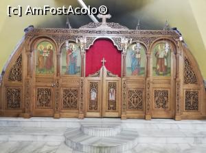 [P59] 58. Trecem în „biserica” închinată Sfinților Petru și Pavel.  » foto by msnd
 - 
<span class="allrVoted glyphicon glyphicon-heart hidden" id="av1142081"></span>
<a class="m-l-10 hidden" id="sv1142081" onclick="voting_Foto_DelVot(,1142081,3380)" role="button">șterge vot <span class="glyphicon glyphicon-remove"></span></a>
<a id="v91142081" class=" c-red"  onclick="voting_Foto_SetVot(1142081)" role="button"><span class="glyphicon glyphicon-heart-empty"></span> <b>LIKE</b> = Votează poza</a> <img class="hidden"  id="f1142081W9" src="/imagini/loader.gif" border="0" /><span class="AjErrMes hidden" id="e1142081ErM"></span>