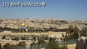 [P01] Pentru cei mai mulți turiști Israelul înseamnă în primul rând Ierusalimul: aici, panorama orașului văzut de pe Muntele Măslinilor.  » foto by Carmen Ion
 - 
<span class="allrVoted glyphicon glyphicon-heart hidden" id="av866072"></span>
<a class="m-l-10 hidden" id="sv866072" onclick="voting_Foto_DelVot(,866072,3380)" role="button">șterge vot <span class="glyphicon glyphicon-remove"></span></a>
<a id="v9866072" class=" c-red"  onclick="voting_Foto_SetVot(866072)" role="button"><span class="glyphicon glyphicon-heart-empty"></span> <b>LIKE</b> = Votează poza</a> <img class="hidden"  id="f866072W9" src="/imagini/loader.gif" border="0" /><span class="AjErrMes hidden" id="e866072ErM"></span>
