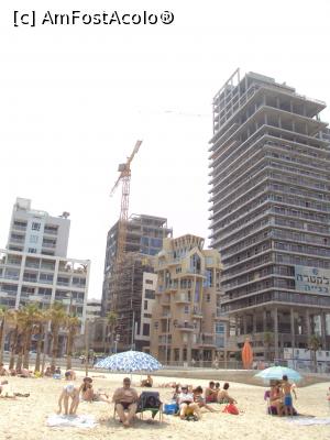 [P04] În Tel Aviv se construiește masiv.  » foto by Carmen Ion
 - 
<span class="allrVoted glyphicon glyphicon-heart hidden" id="av866075"></span>
<a class="m-l-10 hidden" id="sv866075" onclick="voting_Foto_DelVot(,866075,3380)" role="button">șterge vot <span class="glyphicon glyphicon-remove"></span></a>
<a id="v9866075" class=" c-red"  onclick="voting_Foto_SetVot(866075)" role="button"><span class="glyphicon glyphicon-heart-empty"></span> <b>LIKE</b> = Votează poza</a> <img class="hidden"  id="f866075W9" src="/imagini/loader.gif" border="0" /><span class="AjErrMes hidden" id="e866075ErM"></span>