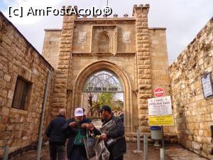 [P01] Ein Karem : portalul intrării în Biserica și mănăstirea Nașterea Sfântului Prooroc Ioan Botezătorul » foto by mariana.olaru
 - 
<span class="allrVoted glyphicon glyphicon-heart hidden" id="av892688"></span>
<a class="m-l-10 hidden" id="sv892688" onclick="voting_Foto_DelVot(,892688,3380)" role="button">șterge vot <span class="glyphicon glyphicon-remove"></span></a>
<a id="v9892688" class=" c-red"  onclick="voting_Foto_SetVot(892688)" role="button"><span class="glyphicon glyphicon-heart-empty"></span> <b>LIKE</b> = Votează poza</a> <img class="hidden"  id="f892688W9" src="/imagini/loader.gif" border="0" /><span class="AjErrMes hidden" id="e892688ErM"></span>