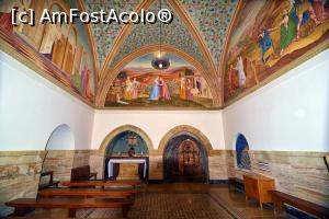 [P21] Ein Karem: Biserica vizitării (imagine realizată prin fotografierea unei poze din album)  » foto by mariana.olaru
 - 
<span class="allrVoted glyphicon glyphicon-heart hidden" id="av892709"></span>
<a class="m-l-10 hidden" id="sv892709" onclick="voting_Foto_DelVot(,892709,3380)" role="button">șterge vot <span class="glyphicon glyphicon-remove"></span></a>
<a id="v9892709" class=" c-red"  onclick="voting_Foto_SetVot(892709)" role="button"><span class="glyphicon glyphicon-heart-empty"></span> <b>LIKE</b> = Votează poza</a> <img class="hidden"  id="f892709W9" src="/imagini/loader.gif" border="0" /><span class="AjErrMes hidden" id="e892709ErM"></span>