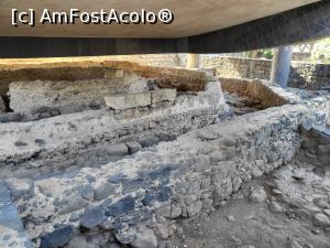 [P10] Ruinele casei Sfantului Petru au fost descoperite sub ruinele unei biserici bizantine octogonale. Casa era simpla, desi putin mai mare decat majoritatea, cu un acoperis de pamant si paie, constand din cateva camere mici grupate in jurul a 2 curti. » foto by geani anto
 - 
<span class="allrVoted glyphicon glyphicon-heart hidden" id="av1382264"></span>
<a class="m-l-10 hidden" id="sv1382264" onclick="voting_Foto_DelVot(,1382264,3380)" role="button">șterge vot <span class="glyphicon glyphicon-remove"></span></a>
<a id="v91382264" class=" c-red"  onclick="voting_Foto_SetVot(1382264)" role="button"><span class="glyphicon glyphicon-heart-empty"></span> <b>LIKE</b> = Votează poza</a> <img class="hidden"  id="f1382264W9" src="/imagini/loader.gif" border="0" /><span class="AjErrMes hidden" id="e1382264ErM"></span>