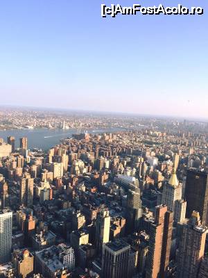 [P22] Manhattan-ul văzut din Empire Building » foto by Marian Preda
 - 
<span class="allrVoted glyphicon glyphicon-heart hidden" id="av679933"></span>
<a class="m-l-10 hidden" id="sv679933" onclick="voting_Foto_DelVot(,679933,3385)" role="button">șterge vot <span class="glyphicon glyphicon-remove"></span></a>
<a id="v9679933" class=" c-red"  onclick="voting_Foto_SetVot(679933)" role="button"><span class="glyphicon glyphicon-heart-empty"></span> <b>LIKE</b> = Votează poza</a> <img class="hidden"  id="f679933W9" src="/imagini/loader.gif" border="0" /><span class="AjErrMes hidden" id="e679933ErM"></span>