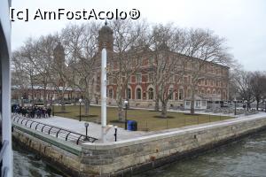 [P09] Cladirea principala si portul » foto by AZE
 - 
<span class="allrVoted glyphicon glyphicon-heart hidden" id="av717092"></span>
<a class="m-l-10 hidden" id="sv717092" onclick="voting_Foto_DelVot(,717092,3385)" role="button">șterge vot <span class="glyphicon glyphicon-remove"></span></a>
<a id="v9717092" class=" c-red"  onclick="voting_Foto_SetVot(717092)" role="button"><span class="glyphicon glyphicon-heart-empty"></span> <b>LIKE</b> = Votează poza</a> <img class="hidden"  id="f717092W9" src="/imagini/loader.gif" border="0" /><span class="AjErrMes hidden" id="e717092ErM"></span>