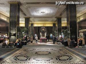 [P08] Hotel Waldorf Astoria, hol si receptie - Manhattan N. Y. City » foto by Dan-Ioan
 - 
<span class="allrVoted glyphicon glyphicon-heart hidden" id="av555434"></span>
<a class="m-l-10 hidden" id="sv555434" onclick="voting_Foto_DelVot(,555434,3385)" role="button">șterge vot <span class="glyphicon glyphicon-remove"></span></a>
<a id="v9555434" class=" c-red"  onclick="voting_Foto_SetVot(555434)" role="button"><span class="glyphicon glyphicon-heart-empty"></span> <b>LIKE</b> = Votează poza</a> <img class="hidden"  id="f555434W9" src="/imagini/loader.gif" border="0" /><span class="AjErrMes hidden" id="e555434ErM"></span>