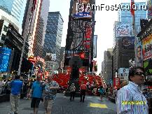 [P21] Times Square - treptele rosii de langa care poti lua bilete la teatru la pret redus » foto by delia58
 - 
<span class="allrVoted glyphicon glyphicon-heart hidden" id="av222526"></span>
<a class="m-l-10 hidden" id="sv222526" onclick="voting_Foto_DelVot(,222526,3385)" role="button">șterge vot <span class="glyphicon glyphicon-remove"></span></a>
<a id="v9222526" class=" c-red"  onclick="voting_Foto_SetVot(222526)" role="button"><span class="glyphicon glyphicon-heart-empty"></span> <b>LIKE</b> = Votează poza</a> <img class="hidden"  id="f222526W9" src="/imagini/loader.gif" border="0" /><span class="AjErrMes hidden" id="e222526ErM"></span>