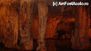 [P01] lacul din pestera Grotta Di Nettuno » foto by edith simon
 - 
<span class="allrVoted glyphicon glyphicon-heart hidden" id="av501864"></span>
<a class="m-l-10 hidden" id="sv501864" onclick="voting_Foto_DelVot(,501864,3391)" role="button">șterge vot <span class="glyphicon glyphicon-remove"></span></a>
<a id="v9501864" class=" c-red"  onclick="voting_Foto_SetVot(501864)" role="button"><span class="glyphicon glyphicon-heart-empty"></span> <b>LIKE</b> = Votează poza</a> <img class="hidden"  id="f501864W9" src="/imagini/loader.gif" border="0" /><span class="AjErrMes hidden" id="e501864ErM"></span>