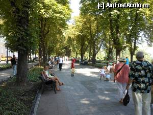 [P11] Odesa - Primorskiy Bulevard, o promenada umbroasa, foarte placuta, care se intinde de-a lungul tarmului.  » foto by iulianic
 - 
<span class="allrVoted glyphicon glyphicon-heart hidden" id="av356047"></span>
<a class="m-l-10 hidden" id="sv356047" onclick="voting_Foto_DelVot(,356047,3394)" role="button">șterge vot <span class="glyphicon glyphicon-remove"></span></a>
<a id="v9356047" class=" c-red"  onclick="voting_Foto_SetVot(356047)" role="button"><span class="glyphicon glyphicon-heart-empty"></span> <b>LIKE</b> = Votează poza</a> <img class="hidden"  id="f356047W9" src="/imagini/loader.gif" border="0" /><span class="AjErrMes hidden" id="e356047ErM"></span>