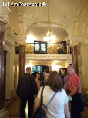 [P17] foyer teatru » foto by ile57b
 - 
<span class="allrVoted glyphicon glyphicon-heart hidden" id="av1358868"></span>
<a class="m-l-10 hidden" id="sv1358868" onclick="voting_Foto_DelVot(,1358868,3394)" role="button">șterge vot <span class="glyphicon glyphicon-remove"></span></a>
<a id="v91358868" class=" c-red"  onclick="voting_Foto_SetVot(1358868)" role="button"><span class="glyphicon glyphicon-heart-empty"></span> <b>LIKE</b> = Votează poza</a> <img class="hidden"  id="f1358868W9" src="/imagini/loader.gif" border="0" /><span class="AjErrMes hidden" id="e1358868ErM"></span>