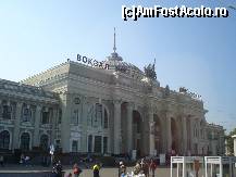 [P19] Gara feroviara din Odessa » foto by ileanaxperta*
 - 
<span class="allrVoted glyphicon glyphicon-heart hidden" id="av18389"></span>
<a class="m-l-10 hidden" id="sv18389" onclick="voting_Foto_DelVot(,18389,3394)" role="button">șterge vot <span class="glyphicon glyphicon-remove"></span></a>
<a id="v918389" class=" c-red"  onclick="voting_Foto_SetVot(18389)" role="button"><span class="glyphicon glyphicon-heart-empty"></span> <b>LIKE</b> = Votează poza</a> <img class="hidden"  id="f18389W9" src="/imagini/loader.gif" border="0" /><span class="AjErrMes hidden" id="e18389ErM"></span>