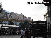 [P10] O zi în Gibraltar - terasă în Grand Casemates Square » foto by nicole33
 - 
<span class="allrVoted glyphicon glyphicon-heart hidden" id="av466272"></span>
<a class="m-l-10 hidden" id="sv466272" onclick="voting_Foto_DelVot(,466272,3397)" role="button">șterge vot <span class="glyphicon glyphicon-remove"></span></a>
<a id="v9466272" class=" c-red"  onclick="voting_Foto_SetVot(466272)" role="button"><span class="glyphicon glyphicon-heart-empty"></span> <b>LIKE</b> = Votează poza</a> <img class="hidden"  id="f466272W9" src="/imagini/loader.gif" border="0" /><span class="AjErrMes hidden" id="e466272ErM"></span>