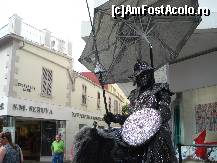 [P15] O zi în Gibraltar - Main Street » foto by nicole33
 - 
<span class="allrVoted glyphicon glyphicon-heart hidden" id="av466277"></span>
<a class="m-l-10 hidden" id="sv466277" onclick="voting_Foto_DelVot(,466277,3397)" role="button">șterge vot <span class="glyphicon glyphicon-remove"></span></a>
<a id="v9466277" class=" c-red"  onclick="voting_Foto_SetVot(466277)" role="button"><span class="glyphicon glyphicon-heart-empty"></span> <b>LIKE</b> = Votează poza</a> <img class="hidden"  id="f466277W9" src="/imagini/loader.gif" border="0" /><span class="AjErrMes hidden" id="e466277ErM"></span>
