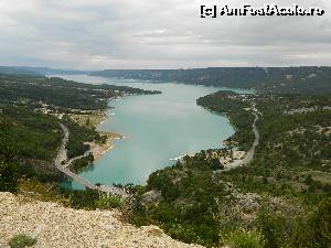 [P73] Lacul Sainte-Croix, unde se varsa raul Verdon.  » foto by Maria V.
 - 
<span class="allrVoted glyphicon glyphicon-heart hidden" id="av540175"></span>
<a class="m-l-10 hidden" id="sv540175" onclick="voting_Foto_DelVot(,540175,3404)" role="button">șterge vot <span class="glyphicon glyphicon-remove"></span></a>
<a id="v9540175" class=" c-red"  onclick="voting_Foto_SetVot(540175)" role="button"><span class="glyphicon glyphicon-heart-empty"></span> <b>LIKE</b> = Votează poza</a> <img class="hidden"  id="f540175W9" src="/imagini/loader.gif" border="0" /><span class="AjErrMes hidden" id="e540175ErM"></span>