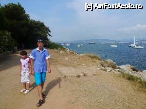 [P11] 11. Insula Saint Honorat » foto by nickro
 - 
<span class="allrVoted glyphicon glyphicon-heart hidden" id="av489049"></span>
<a class="m-l-10 hidden" id="sv489049" onclick="voting_Foto_DelVot(,489049,3404)" role="button">șterge vot <span class="glyphicon glyphicon-remove"></span></a>
<a id="v9489049" class=" c-red"  onclick="voting_Foto_SetVot(489049)" role="button"><span class="glyphicon glyphicon-heart-empty"></span> <b>LIKE</b> = Votează poza</a> <img class="hidden"  id="f489049W9" src="/imagini/loader.gif" border="0" /><span class="AjErrMes hidden" id="e489049ErM"></span>