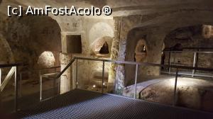 [P31] Rabat: in catacombe » foto by adrianaglogo
 - 
<span class="allrVoted glyphicon glyphicon-heart hidden" id="av978594"></span>
<a class="m-l-10 hidden" id="sv978594" onclick="voting_Foto_DelVot(,978594,3405)" role="button">șterge vot <span class="glyphicon glyphicon-remove"></span></a>
<a id="v9978594" class=" c-red"  onclick="voting_Foto_SetVot(978594)" role="button"><span class="glyphicon glyphicon-heart-empty"></span> <b>LIKE</b> = Votează poza</a> <img class="hidden"  id="f978594W9" src="/imagini/loader.gif" border="0" /><span class="AjErrMes hidden" id="e978594ErM"></span>