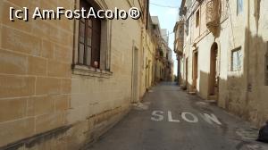 [P36] Strada in Rabat. Acel inscris pe asfalt l-am mai intalnit si in alte locuri.  » foto by adrianaglogo
 - 
<span class="allrVoted glyphicon glyphicon-heart hidden" id="av978599"></span>
<a class="m-l-10 hidden" id="sv978599" onclick="voting_Foto_DelVot(,978599,3405)" role="button">șterge vot <span class="glyphicon glyphicon-remove"></span></a>
<a id="v9978599" class=" c-red"  onclick="voting_Foto_SetVot(978599)" role="button"><span class="glyphicon glyphicon-heart-empty"></span> <b>LIKE</b> = Votează poza</a> <img class="hidden"  id="f978599W9" src="/imagini/loader.gif" border="0" /><span class="AjErrMes hidden" id="e978599ErM"></span>