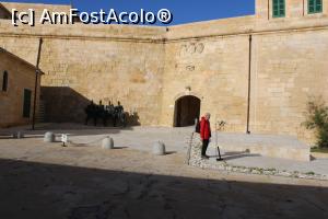 [P23] Valletta, Fortul St. Elmo » foto by mprofeanu
 - 
<span class="allrVoted glyphicon glyphicon-heart hidden" id="av1273494"></span>
<a class="m-l-10 hidden" id="sv1273494" onclick="voting_Foto_DelVot(,1273494,3405)" role="button">șterge vot <span class="glyphicon glyphicon-remove"></span></a>
<a id="v91273494" class=" c-red"  onclick="voting_Foto_SetVot(1273494)" role="button"><span class="glyphicon glyphicon-heart-empty"></span> <b>LIKE</b> = Votează poza</a> <img class="hidden"  id="f1273494W9" src="/imagini/loader.gif" border="0" /><span class="AjErrMes hidden" id="e1273494ErM"></span>