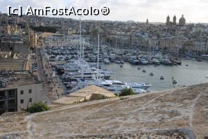 [P35] Vittoriosa, Portul văzut de sus de la Fortul St. Angelo, în dreapta Senglea » foto by mprofeanu
 - 
<span class="allrVoted glyphicon glyphicon-heart hidden" id="av1273506"></span>
<a class="m-l-10 hidden" id="sv1273506" onclick="voting_Foto_DelVot(,1273506,3405)" role="button">șterge vot <span class="glyphicon glyphicon-remove"></span></a>
<a id="v91273506" class=" c-red"  onclick="voting_Foto_SetVot(1273506)" role="button"><span class="glyphicon glyphicon-heart-empty"></span> <b>LIKE</b> = Votează poza</a> <img class="hidden"  id="f1273506W9" src="/imagini/loader.gif" border="0" /><span class="AjErrMes hidden" id="e1273506ErM"></span>