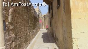 [P14] Mdina. O straduta unde timpul s-a oprit in loc. » foto by ovidiuyepi
 - 
<span class="allrVoted glyphicon glyphicon-heart hidden" id="av1221160"></span>
<a class="m-l-10 hidden" id="sv1221160" onclick="voting_Foto_DelVot(,1221160,3405)" role="button">șterge vot <span class="glyphicon glyphicon-remove"></span></a>
<a id="v91221160" class=" c-red"  onclick="voting_Foto_SetVot(1221160)" role="button"><span class="glyphicon glyphicon-heart-empty"></span> <b>LIKE</b> = Votează poza</a> <img class="hidden"  id="f1221160W9" src="/imagini/loader.gif" border="0" /><span class="AjErrMes hidden" id="e1221160ErM"></span>