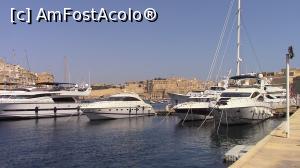 [P17] Vittoriosa Yacht Marina/Azura Ultra. In plan indepartat se poate distinge Fortul Sant Angelo. » foto by ovidiuyepi
 - 
<span class="allrVoted glyphicon glyphicon-heart hidden" id="av1228421"></span>
<a class="m-l-10 hidden" id="sv1228421" onclick="voting_Foto_DelVot(,1228421,3405)" role="button">șterge vot <span class="glyphicon glyphicon-remove"></span></a>
<a id="v91228421" class=" c-red"  onclick="voting_Foto_SetVot(1228421)" role="button"><span class="glyphicon glyphicon-heart-empty"></span> <b>LIKE</b> = Votează poza</a> <img class="hidden"  id="f1228421W9" src="/imagini/loader.gif" border="0" /><span class="AjErrMes hidden" id="e1228421ErM"></span>