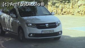 [P61] Ce avem noi aici ? O Dacie Sandero cu volan pe dreapta la Hagar Qim Parking. » foto by ovidiuyepi
 - 
<span class="allrVoted glyphicon glyphicon-heart hidden" id="av1228465"></span>
<a class="m-l-10 hidden" id="sv1228465" onclick="voting_Foto_DelVot(,1228465,3405)" role="button">șterge vot <span class="glyphicon glyphicon-remove"></span></a>
<a id="v91228465" class=" c-red"  onclick="voting_Foto_SetVot(1228465)" role="button"><span class="glyphicon glyphicon-heart-empty"></span> <b>LIKE</b> = Votează poza</a> <img class="hidden"  id="f1228465W9" src="/imagini/loader.gif" border="0" /><span class="AjErrMes hidden" id="e1228465ErM"></span>